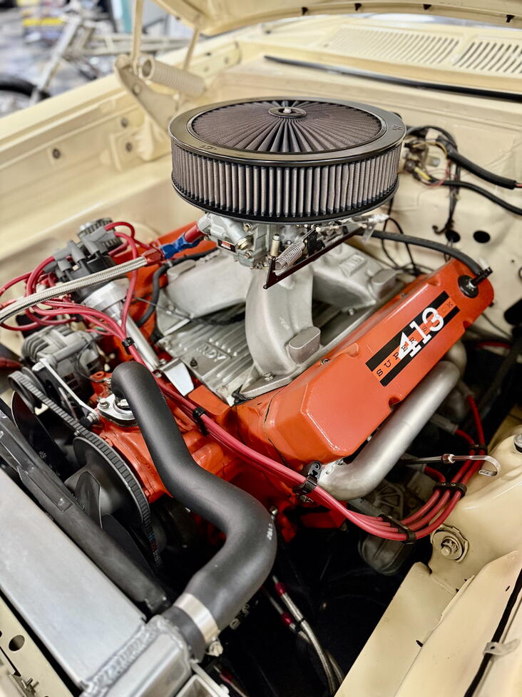 413 Wedge Mopar Engine