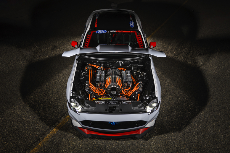 Bob Tasca III on racing the Ford Mustang Cobra Jet 1400 at the U.S. Nationals