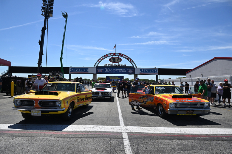A herd of Hemi's