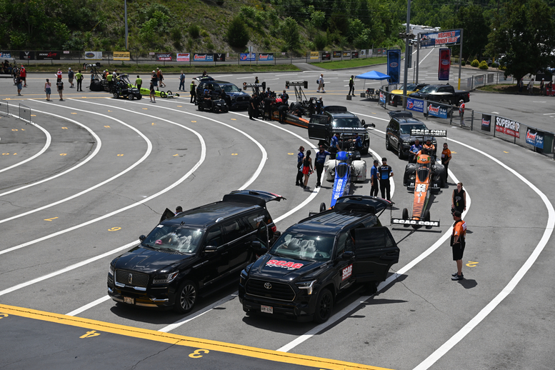 Top Fuel to the lanes