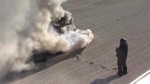 Terry Haddock's Funny Car bursts into flames at Auto Club NHRA Finals in Pomona